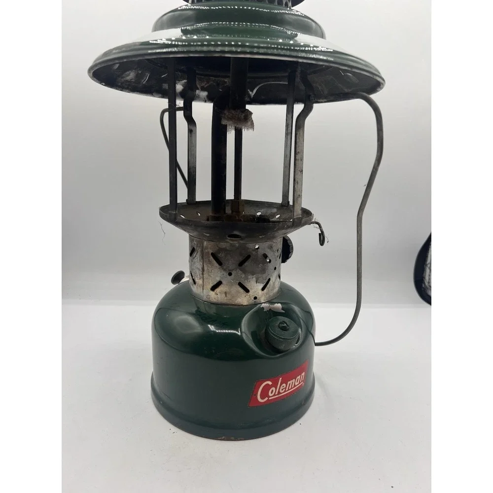 Coleman vintage 228e
